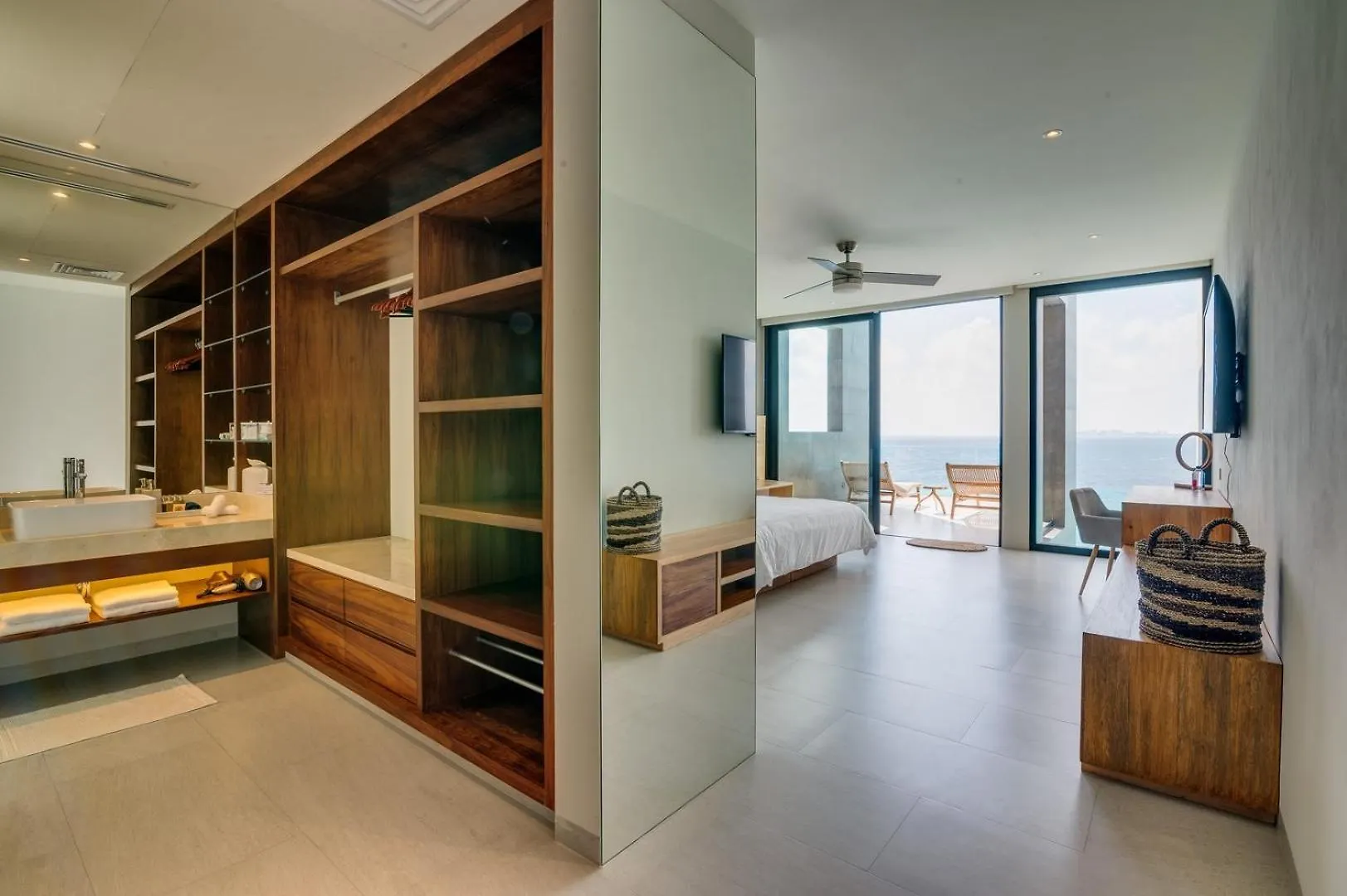 Luxury Oceanfront Villa In Isla Mujeres Mexico